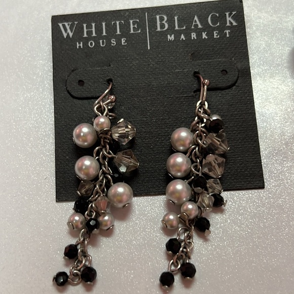 🖤WHITE HOUSE BLACK MARKET JEWELRY - 3 BRACELETS & MATCHING 2” EARRINGS SET🖤 - Picture 4 of 12